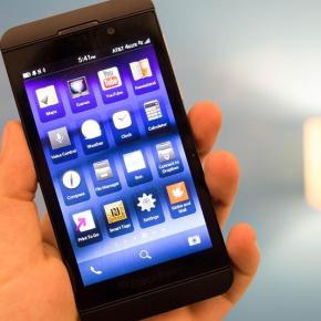 BlackBerry Z10 Officially Available on AT&T